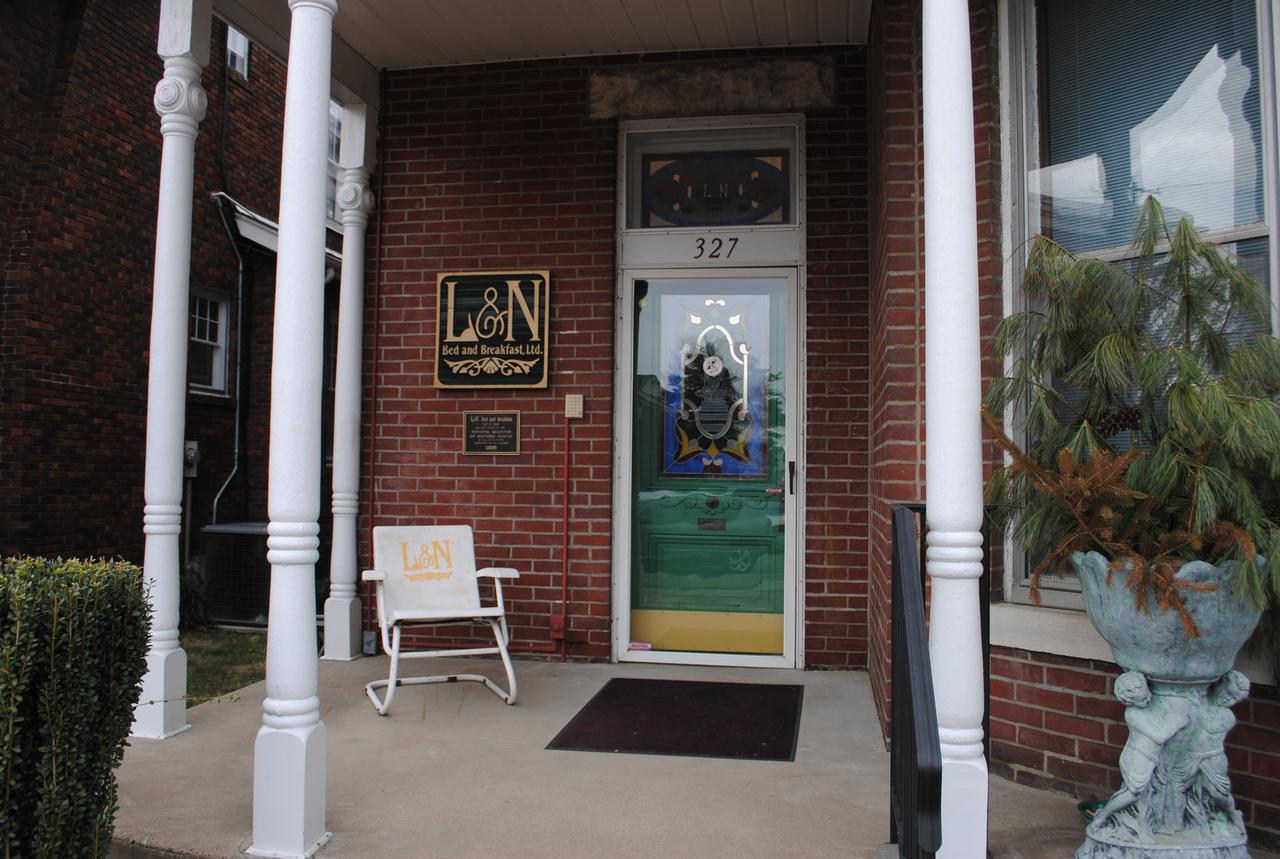 L&N Bed And Breakfast Ltd Henderson Luaran gambar